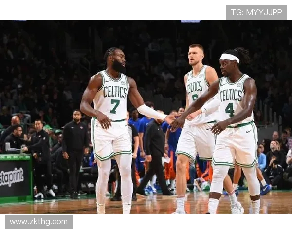 老鹰主场鏖战凯尔特人两队巅峰对决引爆新赛季焦点之夜